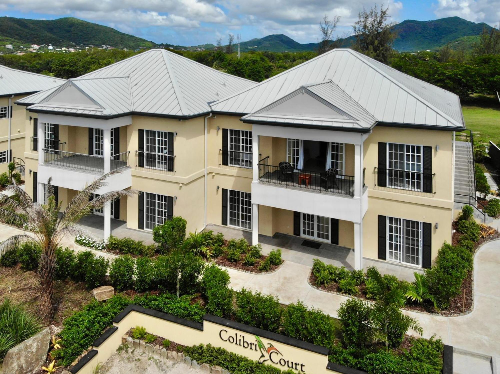 Colibri Court Antigua Aparthotel Jolly Harbour Exterior photo